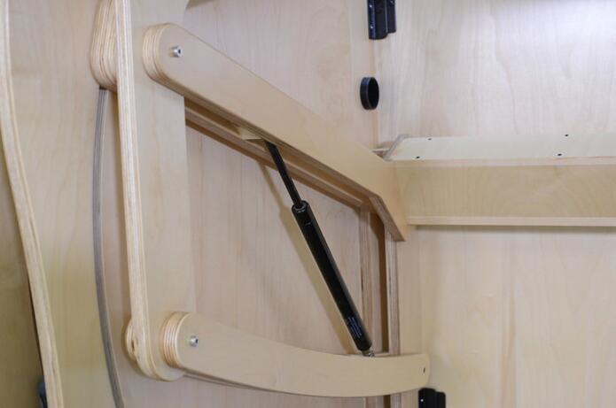 1517046250436904.jpg Habitat多功能桌子设计,实用的办公伴侣2.jpg