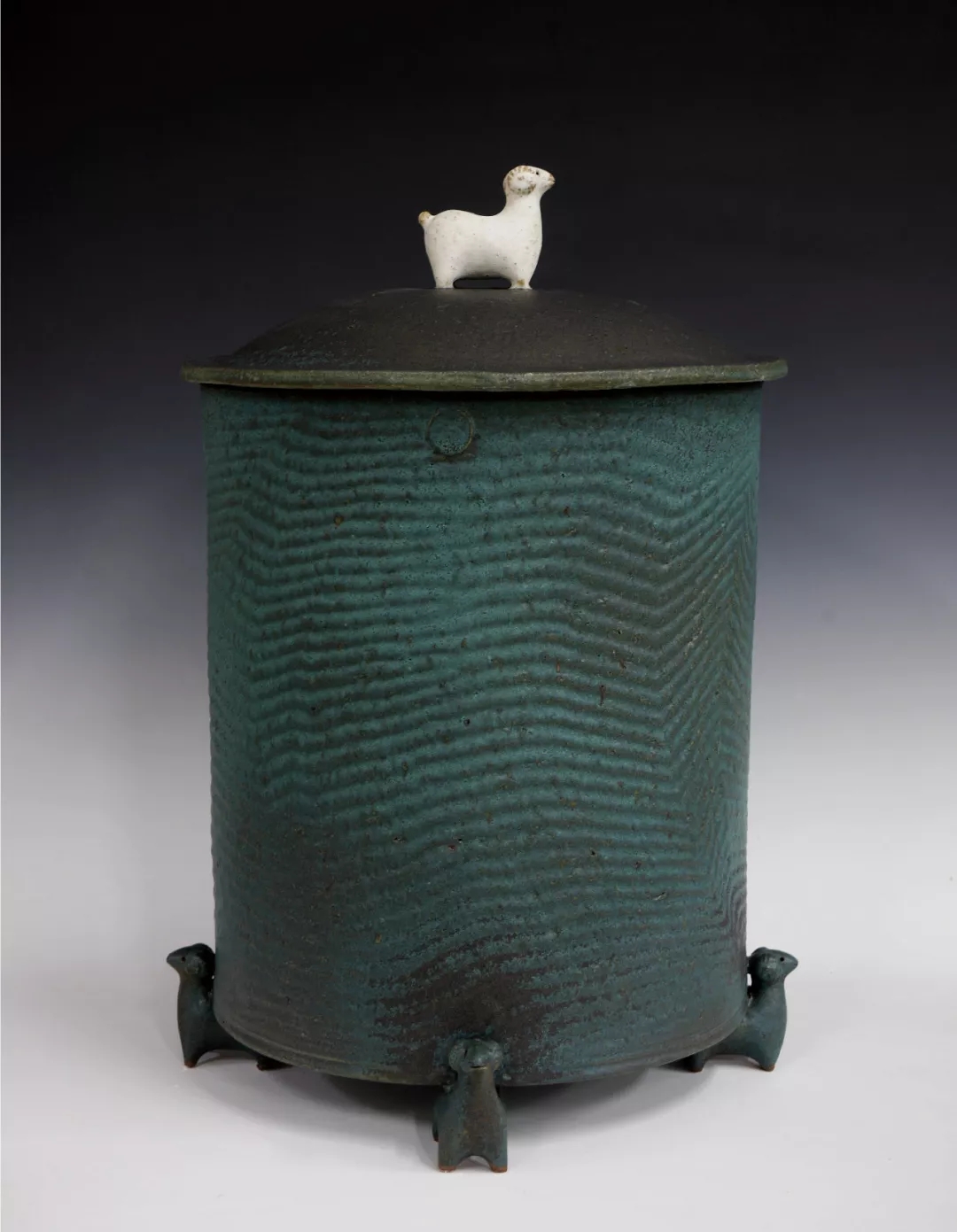 Five yangs bring bliss，45×45×50CM，2018.webp.jpg