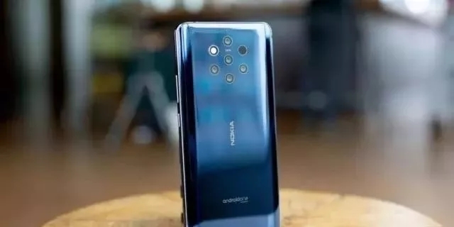 1551852602220360.jpg 最多摄像头:诺基亚9 PureView2.webp.jpg