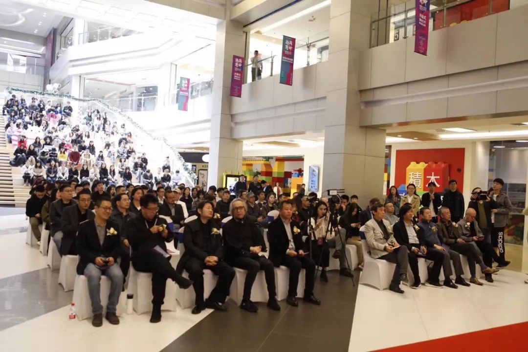 1555300361807373.jpg 为“丝路精神——西部国际双年展”1.jpg