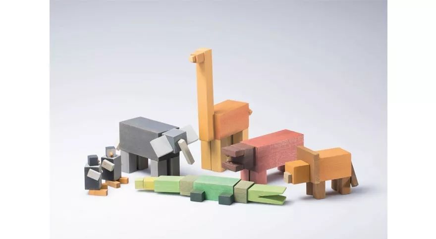 1562035663177915.jpeg 三等奖:Julian Marticke(德国).jpeg