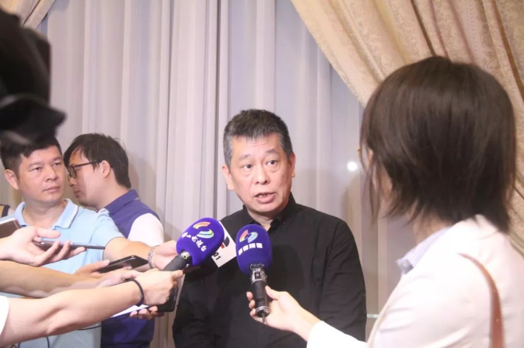 1562817070318814.jpg 广东省工业设计协会秘书长周红石接受采访.jpg