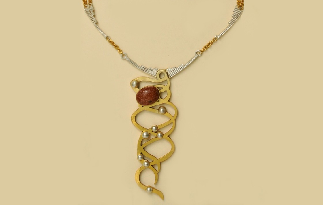 1565841101181777.jpg 优秀奖作品:《necklace》.jpg
