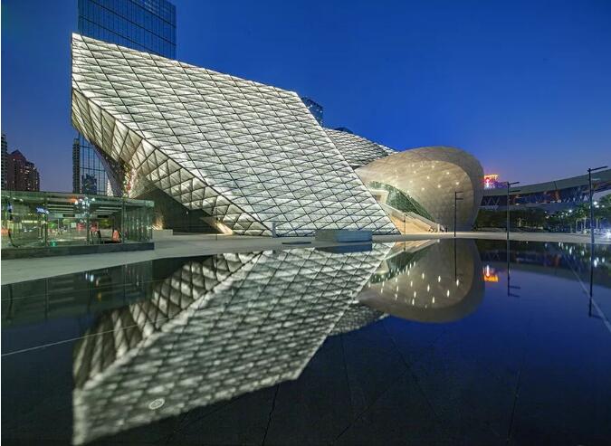 1578886140907119.jpg 深圳市当代艺术与城市规划馆.jpg