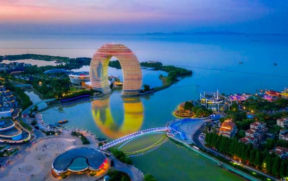 1591155308550120.jpg 月亮湾.jpg