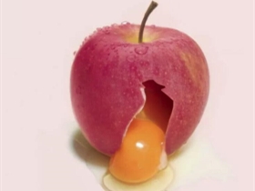Photoshop新手教程，鸡蛋和苹果的创意合成特效